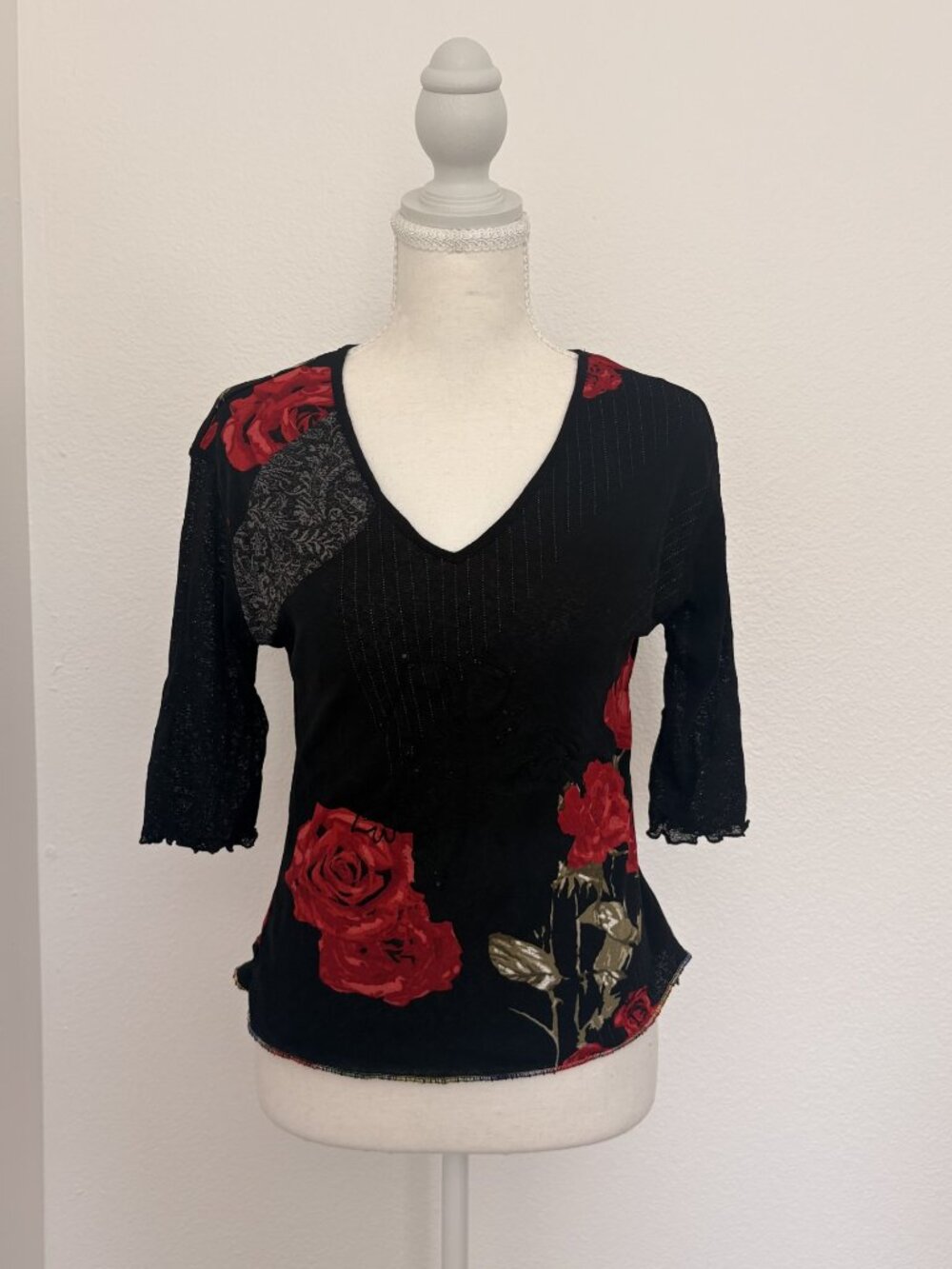 Gerry Weber Floral Embroidered Beaded Mesh V-Neck Top | XXS–XS